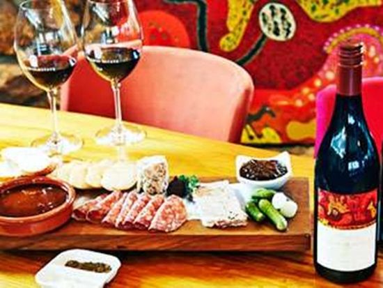 best-restaurants-leeuwin-restaurant-at-leeuwin-estate-winery-01_470x250