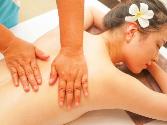 カフェラウンジ利用サービス＋マクタン島観光ツアー（ディナー付き）　ベルスパ「VEL SPA」付きプラン選択可＜ホテルお迎え＆空港お送り付き＞