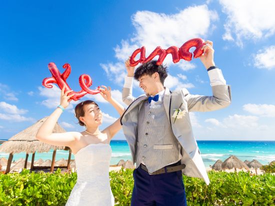 【ハネムーン／カップル】イスラムヘーレス島で憧れのウエディングフォト撮影＜日本語サポーター同行／写真データ250枚・ビデオ映像付／カンクン発＞