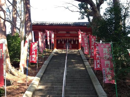 京都・山科ウォーキングツアー　地元ガイドと行く毘沙門堂界隈 神社仏閣巡り旅＜1名～／2時間半／山科駅発＞