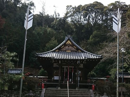 勧修寺八幡宮本殿