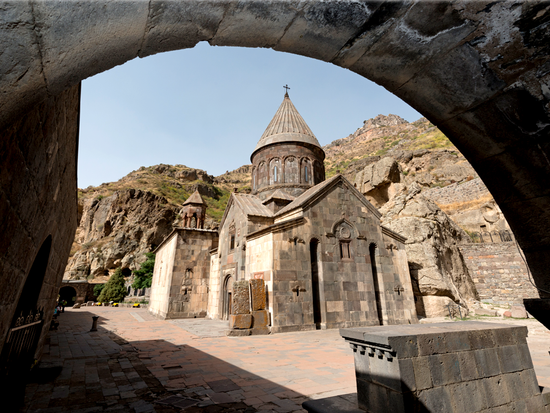 Geghard_Monastery(1)