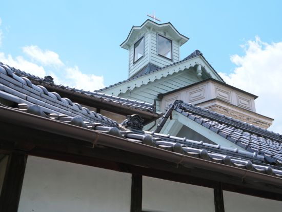 貸切観光タクシー ノスタルジック岡山 吹屋ふるさと村・紺屋川美観地区・備中松山城を訪れる 空港送迎も可＜6時間／1～9名／岡山・倉敷発着＞by倉敷タクシー