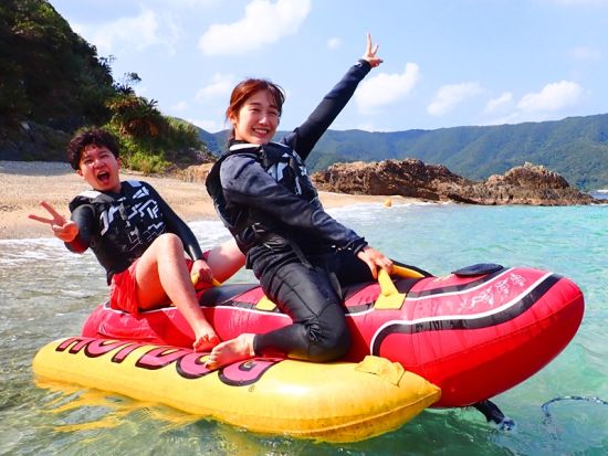 奄美大島【ボートツアー 】船でしか行けないコウトリ浜へご案内 マリンアクティビティ体験付き ＜90分／120分＞ by 奄美シーランド