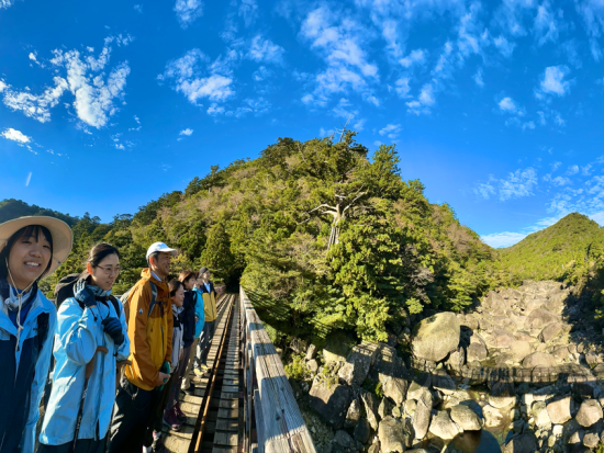 縄文杉日帰りトレッキングツアー　屋久島PROガイドがご案内！貸切オプションあり 1名参加OK　屋久島のおやつ付き！by GUIDE OFFICE 屋久島