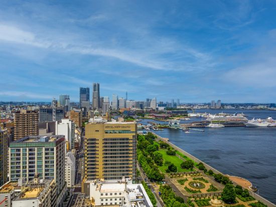 横浜マリンタワー展望フロアチケット 海と空と街の360°の絶景パノラマとアートの共演 ＜山下公園＞