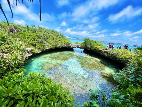 アドベンチャーシーカヤックツアー 穏やかなコースで初心者や家族連れ、シニアの方にもオススメ！雨の日も参加OK＜2時間／宮古島＞