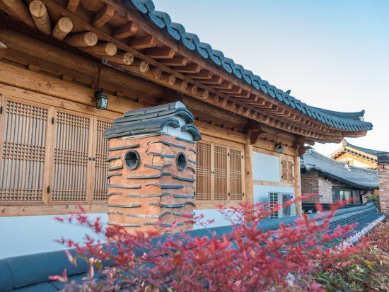 全州(チョンジュ)観光ツアー　ドラマロケ地を訪問！全州韓屋村＋梧木台＋殿洞聖堂ほか　全州ビビンパのランチ付き＜1日／日本語ガイド／昼食付／ホテル送迎付＞