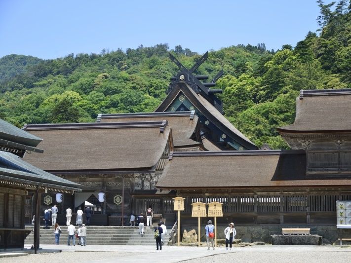 出雲周遊観光バス「しんわ号B」出雲大社＆日御碕神社 さらに島根