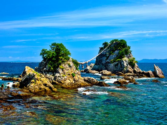 pixta_43122419_大分豊後二見ヶ浦