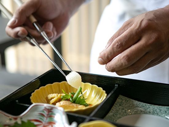 本格的な「禅」の世界を体験　永平寺 親禅の宿 柏樹關 1泊2食付 坐禅体験＆早朝のおつとめ参加プラン＜永平寺町＞