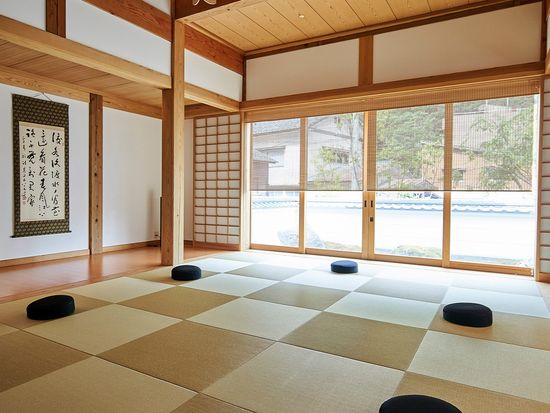 道場「開也（カイヤ）の間」fc01_a