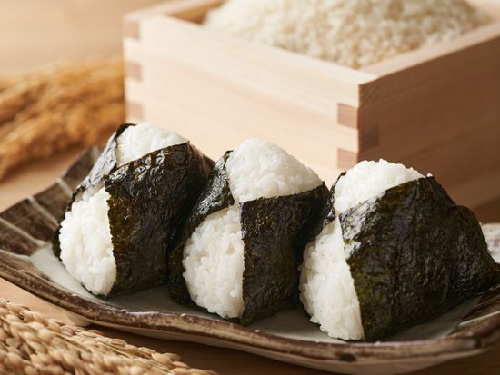 おにぎり＿pixta_78255150_M