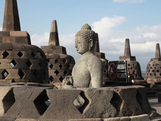 世界遺産ボロブドゥール寺院 日の出鑑賞＆遺跡観光ツアー ＜貸切／日本語ガイド＞ ｜ジョグジャカルタ インドネシア）の観光・オプショナルツアー