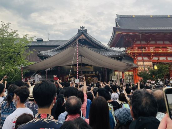 祇園祭ウォーキングツアー ガイドがご案内する祇園祭のひみつ（2026/7/16限定）＜夜／4時間／京都市＞