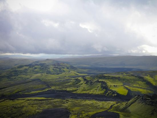 Iceland_Laki_Lakagigar_pixta_49367948_M