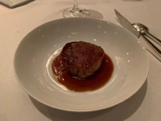 ル・プレカトラン(Le Pre Catelan)　食事券＆事前予約サービス＋貸切送迎　ミシュラン3つ星＜ブローニュの森エリア＞