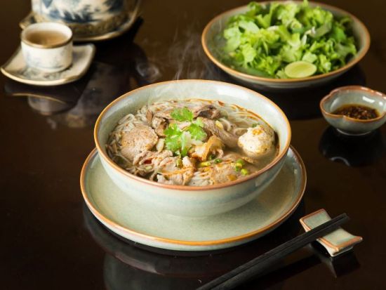 世界遺産フエ＋夜のホイアン観光＋名物料理も満喫 世界遺産欲張りツアー＜1日／日本語ガイド／昼食・夕食／ダナン発＞