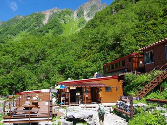 岳沢小屋