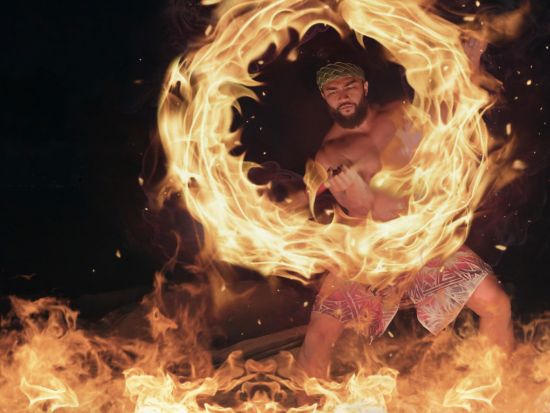 伝統ルアウ＆フラ・ハワイアンショー『マウカ・ウォーリアーズ・ルアウ』　戦士たちによる圧巻のファイヤーショー ＜ワイキキ送迎可／ハワイ・カントリークラブ内＞