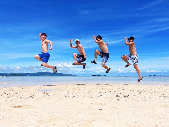 幻の島上陸+シュノーケルツアー 八重山屈指のロケーションの無人島で自然を満喫 お子様や家族連れにもオススメ＜半日／石垣島発＞
