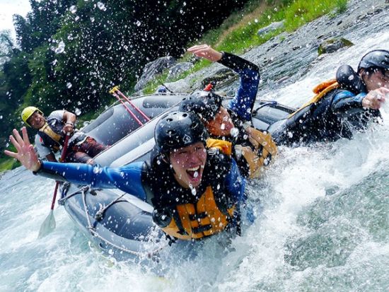 奥多摩 キャニオニング＆ラフティング 1日で2つのアクティビティを体験！＜4～10月／東京／古里駅送迎可＞
