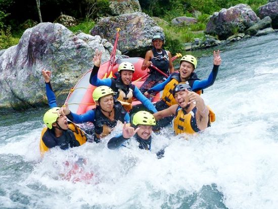 奥多摩 キャニオニング＆ラフティング 1日で2つのアクティビティを体験！＜4～10月／東京／古里駅送迎可＞