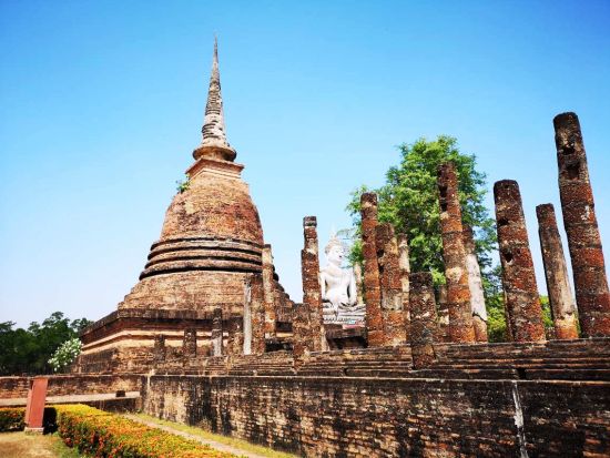 世界遺産スコータイ日帰りツアー　スコータイ歴史公園＋シーサッチャナーライ歴史公園＜タイ料理ランチ付き／日本語ガイド／往復航空券付き／バンコク発＞