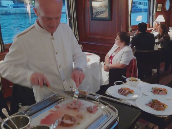 最高級クルーズ船ヨット・ド・パリ  セーヌ川ディナークルーズ＜ミシュラン一ツ星／ベンツの貸切送迎付＞by [みゅう]