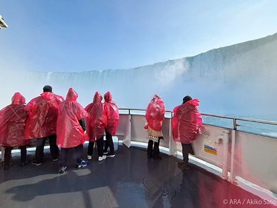 Niagara-City-Cruises-02-600