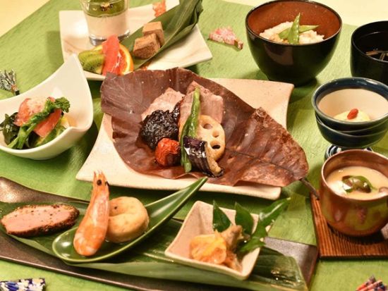 東京レストランバス ランチコース【和食コース】お食事を楽しみながら東京観光＜東京駅発＞