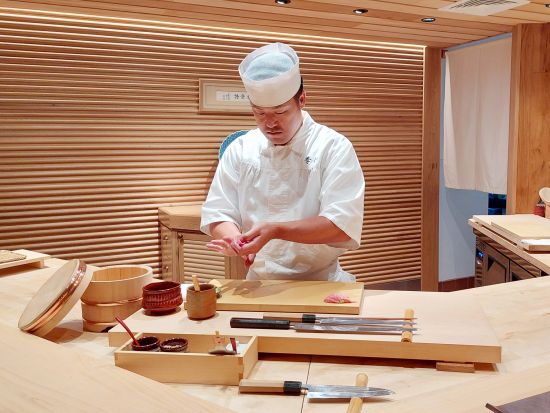 鮨「季和（ときわ）」　食事券＆事前予約　おまかせコースのランチプラン＜昼食／ロイヤル・ハワイアン・センター内＞