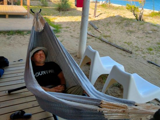 【1日1組限定】SUP体験＆テントサウナ 水風呂代わりに海へダイブ！高松から船で20分の女木島で離島を満喫＜7時間／4～11月／昼食付／ペットOK／女木島＞