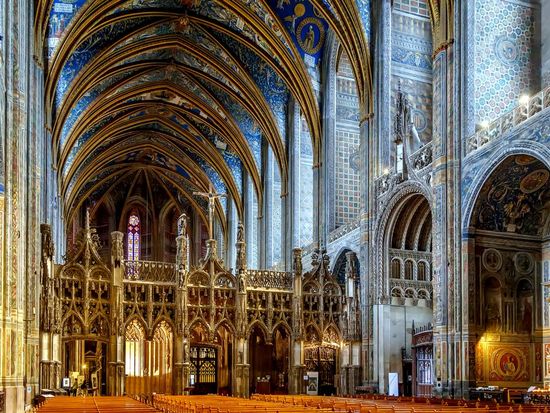 Cathedral of St. Cecilia_Albi_pixta_80300384_M