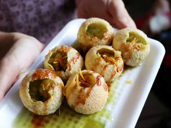 約8種の試食・試飲付き！ポートルイス ストリートフード食べ歩きツアー＜英語ガイド／ホテル送迎付＞