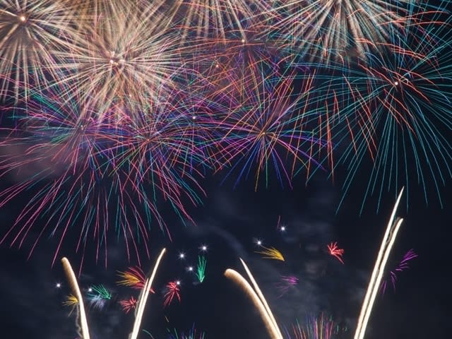 【観覧席なし】片貝花火大会バスツアー 世界最大級の四尺玉花火を