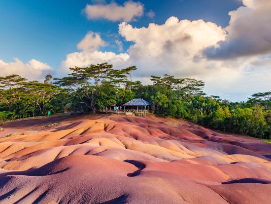 お好きなスポットへご案内！モーリシャス島 貸切観光チャーターツアー＜専属英語ドライバーガイド／最大3名／8時間／ホテル送迎付＞*1台あたり料金