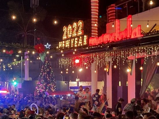 プラヤデルカルメン日帰り観光ツアー！日本語が話せるメキシコ人ガイドがローカルな街の魅力をご案内＜1日／混載／日本語ガイド／少人数制／カンクン発＞