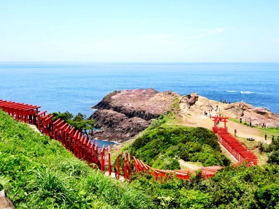 福岡発着日帰りバスツアー　門司港レトロ＋唐戸市場＋角島大橋＋元乃隅神社  山口の海辺の魅力を満喫 ＜博多発着／日本語・中国語＞