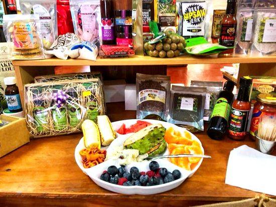 33676892_10213854443247671_7853077036191973376_n