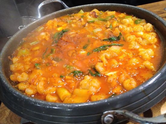 【クルーズ船利用者限定！混載ツアー】松島ケーブルカー＆甘川文化村＆南浦洞BIFF広場と国際市場　釜山名物ケミチブのナッチポックン昼食込！＜日本語ガイド＞