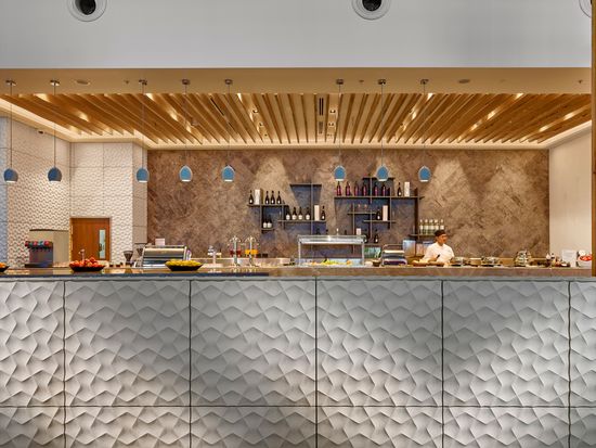 PPL_Brisbane Airport_Intl Terminal Dept_ Dining Area