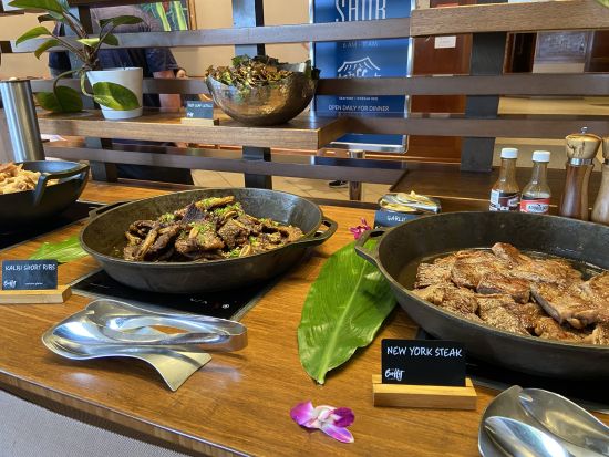 ザ・ビュッフェ・アット・ハイアット（The Buffet at Hyatt）　夕食ミールクーポン　オープンエアのレストランで豪華ビュッフェディナー