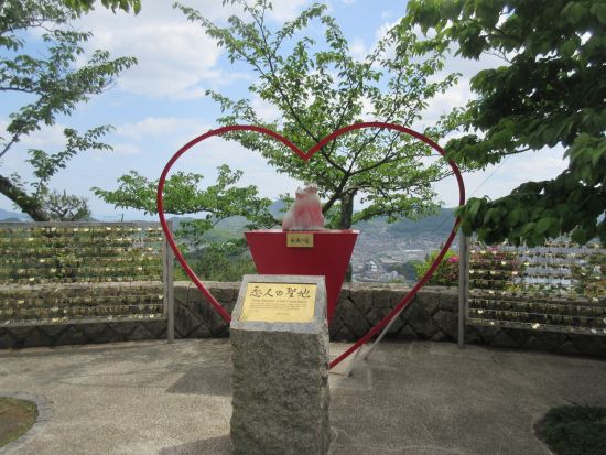 貸切観光タクシー 短時間で尾道を巡る 千光寺＋恋人の聖地＋招き猫美術館＜1時間30分／1-9名／尾道発着＞4名参加で1名3,105円～ by 大平交通