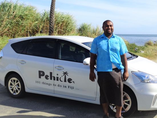 ファンダイビング　シャークダイビング＜ボート／2ダイブ／送迎付き＞by ベンガアドベンチャーダイバーズ