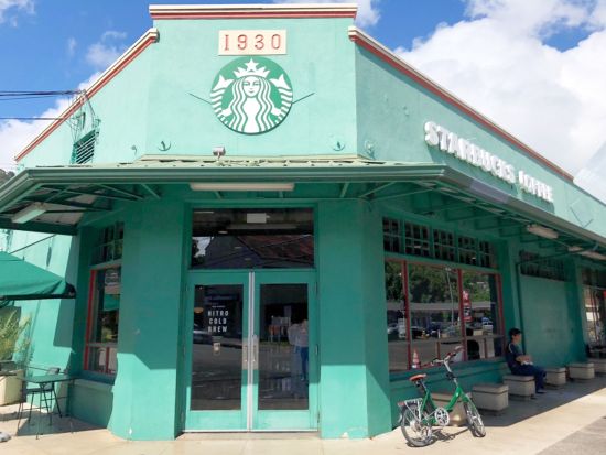 ワイキキ電動自転車ツアー　ハワイ大学マノア校＋マノアマーケットプレイス＋カイムキ　たっぷりと緑と森林浴が楽しめるツーリングコース！＜3時間半／日本語ガイド＞