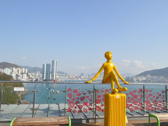 【クルーズ船利用者限定！混載ツアー】松島ケーブルカー＆甘川文化村＆南浦洞BIFF広場と国際市場　釜山名物ケミチブのナッチポックン昼食込！＜日本語ガイド＞