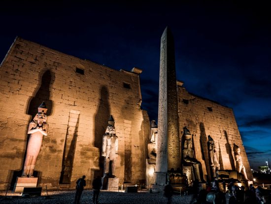 【アスワン発 ナイル川クルーズ3泊4日】5つ星豪華客船利用！アブシンベル観光付きプランあり＜水・金曜出発／ルクソール着＞