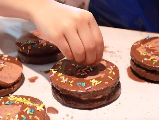 全州（チョンジュ）観光ツアー　韓服レンタル＆全州韓屋村の散策＆チョコパイ手作り体験 ＜英語ガイド＞