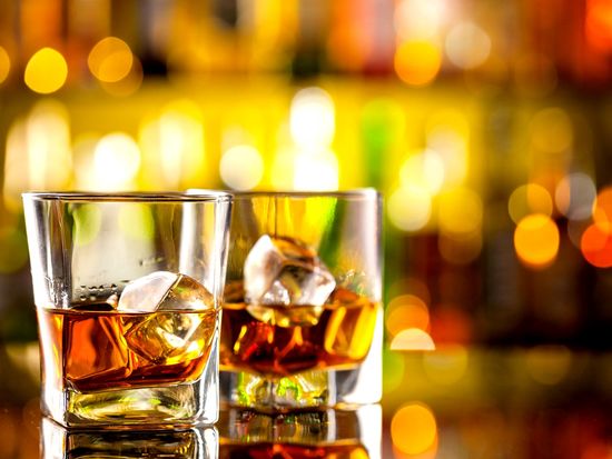 Generic_Bar_Drinks_40976868_ML